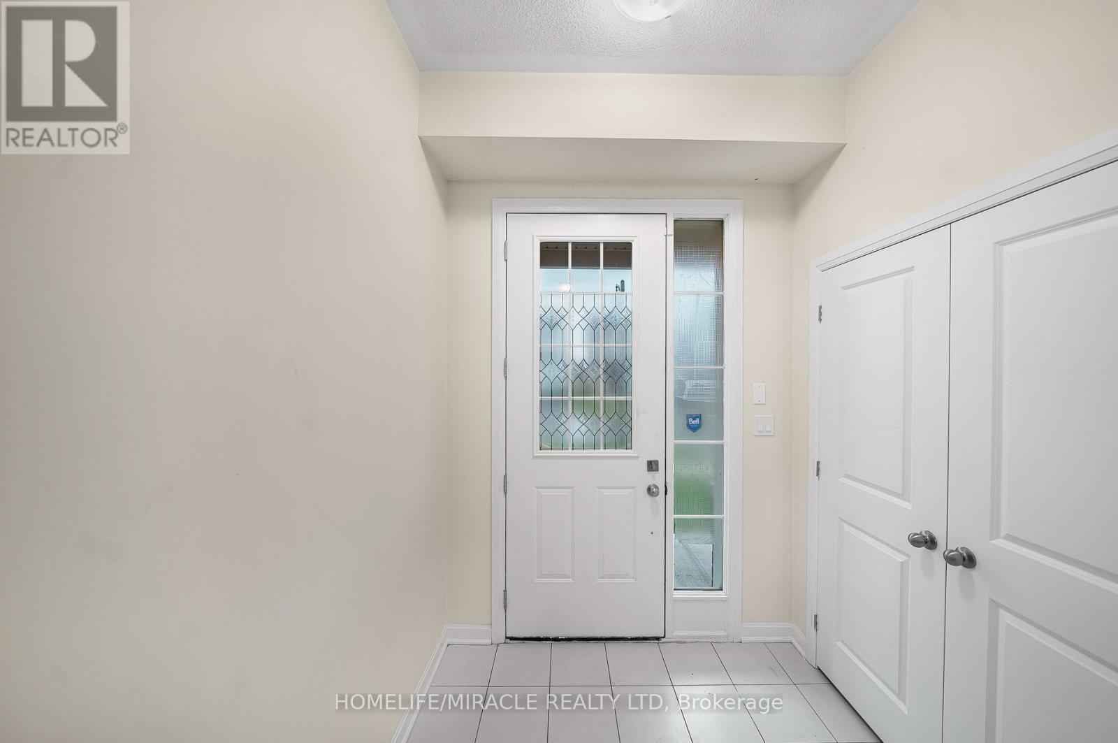 107 Oakmont Drive, Loyalist, Ontario  K0H 1G0 - Photo 4 - X12541868