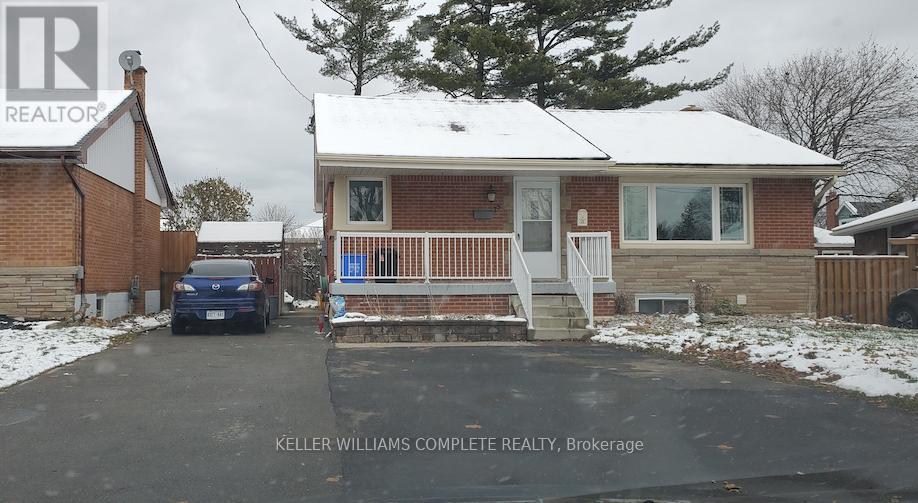 UPPER - 15 CAMILLE COURT, Hamilton, Ontario