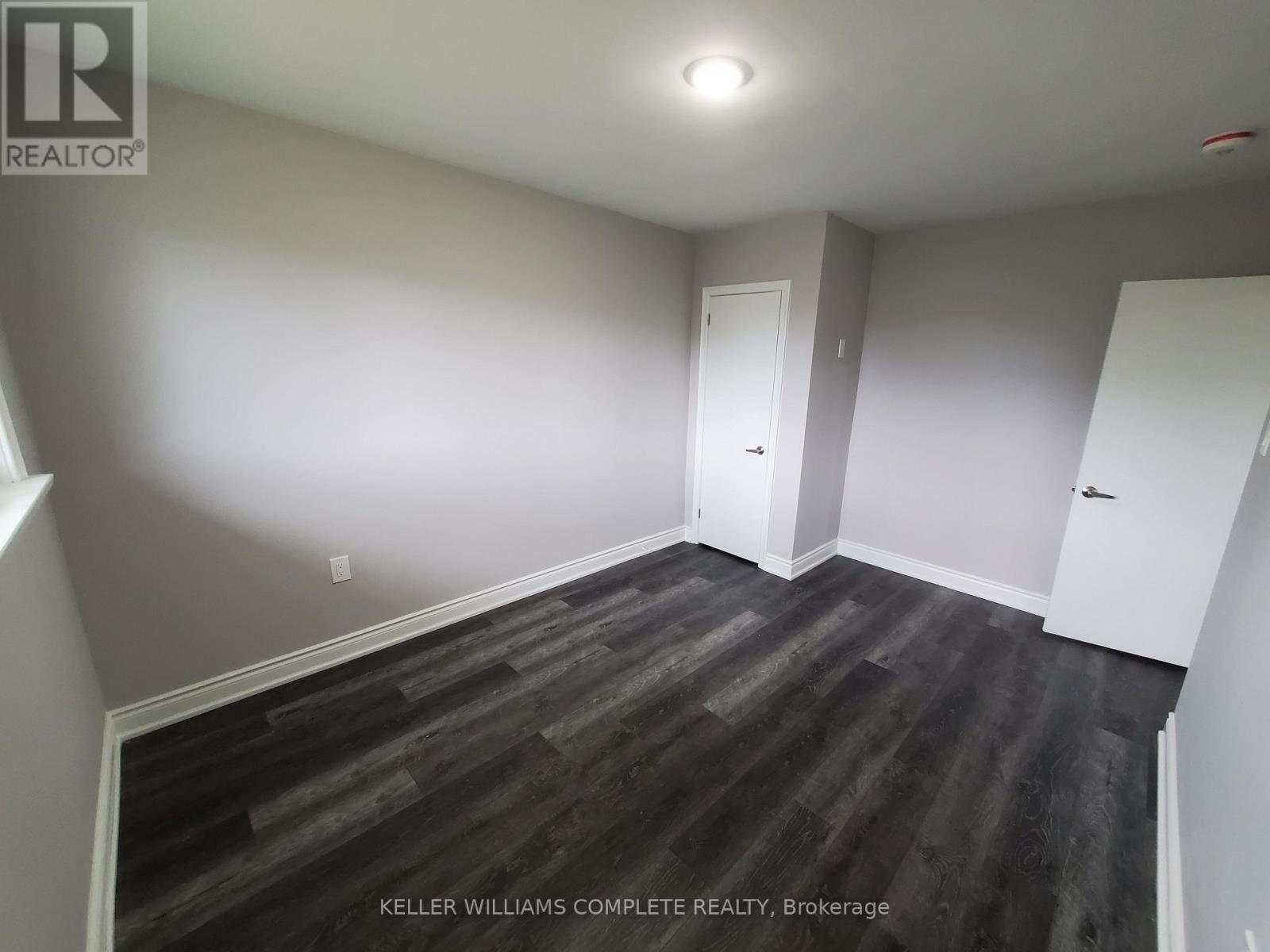 Upper - 15 Camille Court, Hamilton, Ontario  L8T 2C8 - Photo 19 - X12541874