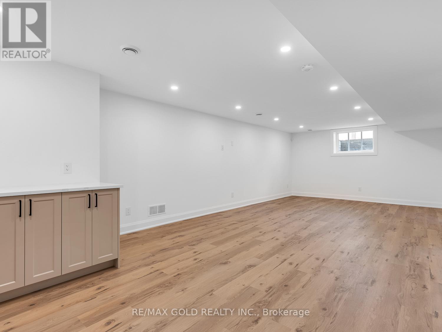 119 Welland Vale Road, St. Catharines, Ontario  L2S 3Y2 - Photo 38 - X12541902