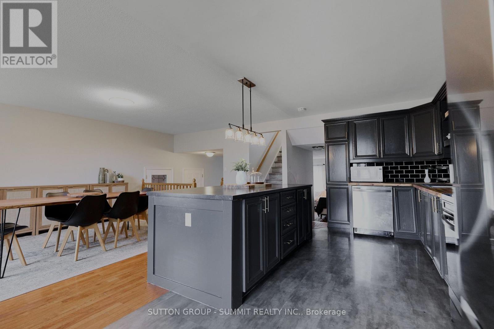 1321 Talon Street, Greater Sudbury, Ontario  P3A 4M1 - Photo 5 - X12541918