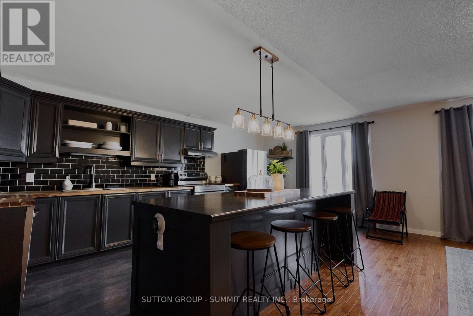 1321 Talon Street, Greater Sudbury, Ontario  P3A 4M1 - Photo 7 - X12541918