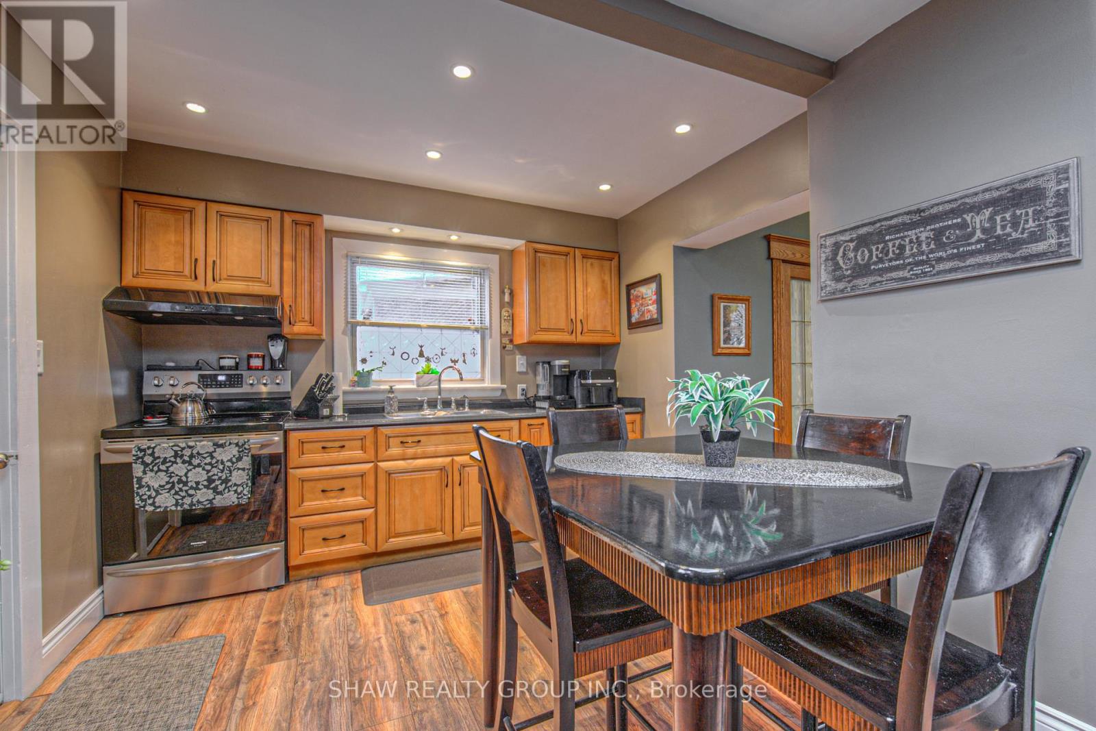 81 Beechwood Avenue, Hamilton, Ontario  L8L 2S7 - Photo 10 - X12541934