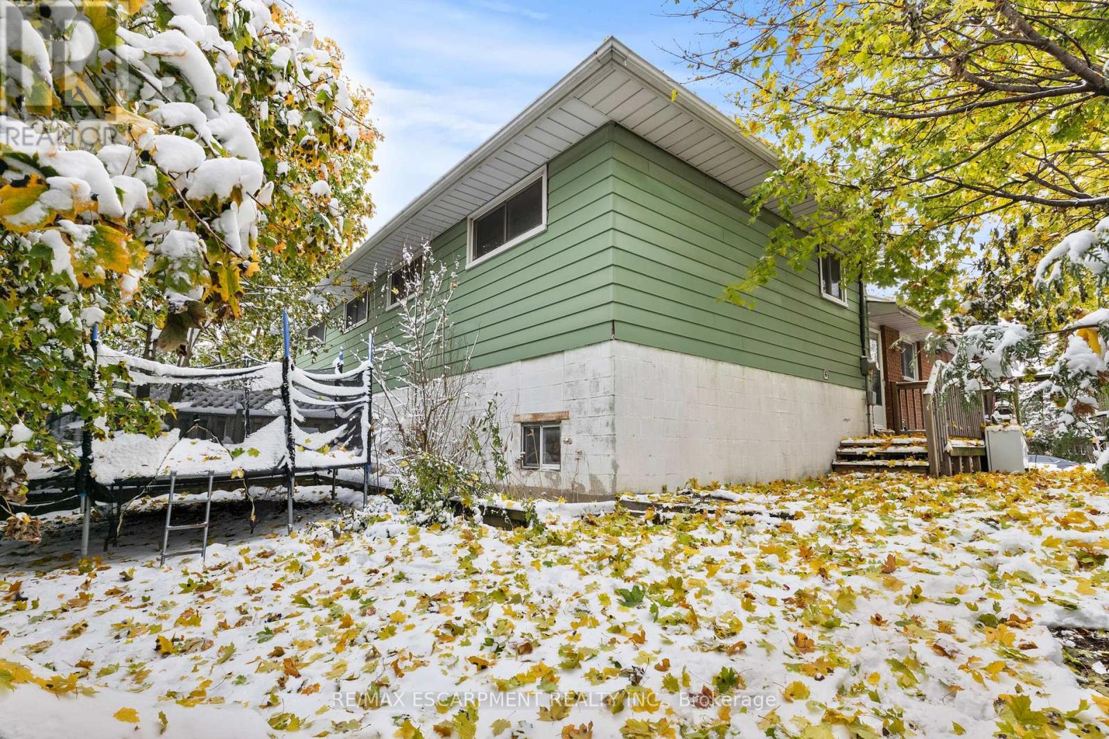 11 Torlake Street, Hamilton, Ontario  L8W 1L4 - Photo 15 - X12541940