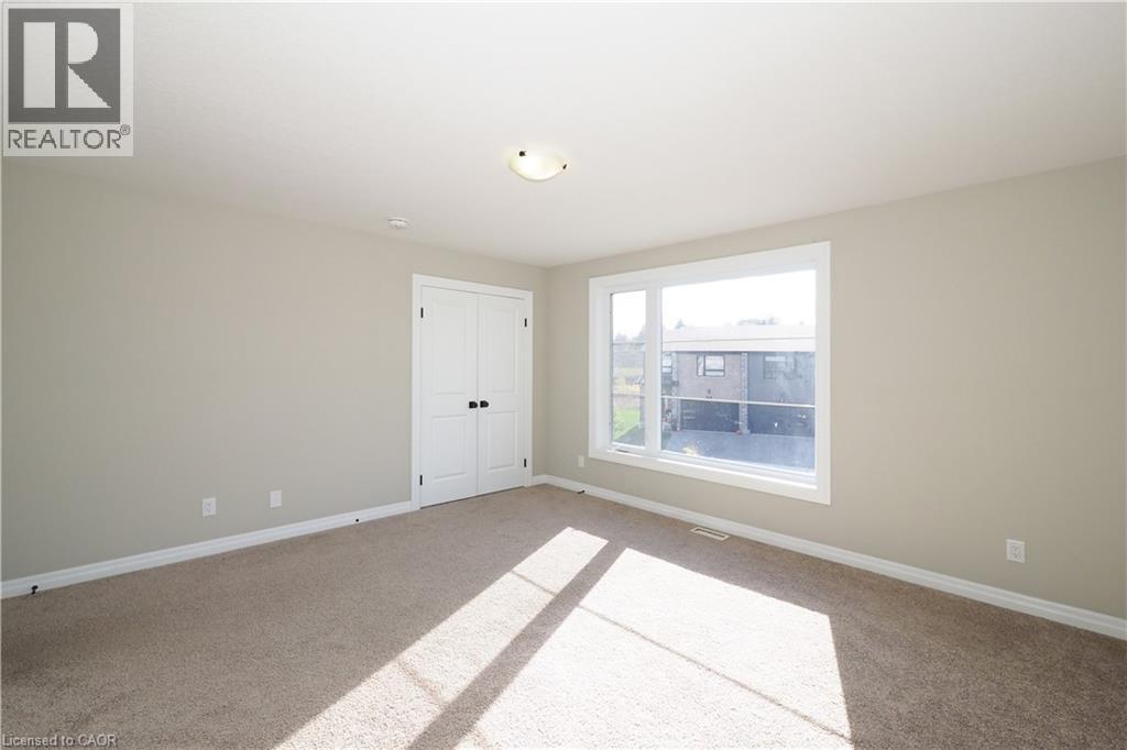 168 Otterbein Road, Kitchener, Ontario  N2B 0A8 - Photo 33 - 40780837