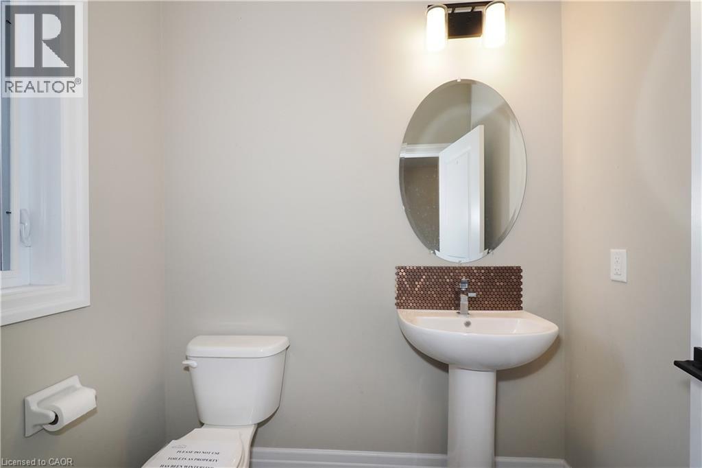 168 Otterbein Road, Kitchener, Ontario  N2B 0A8 - Photo 20 - 40780837