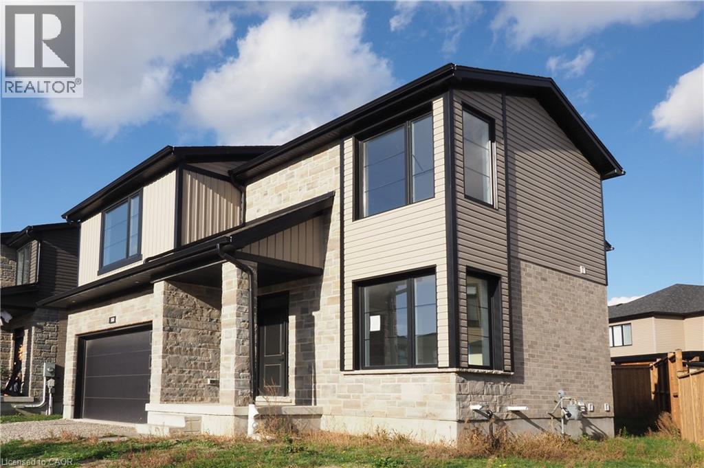 168 Otterbein Road, Kitchener, Ontario  N2B 0A8 - Photo 2 - 40780837