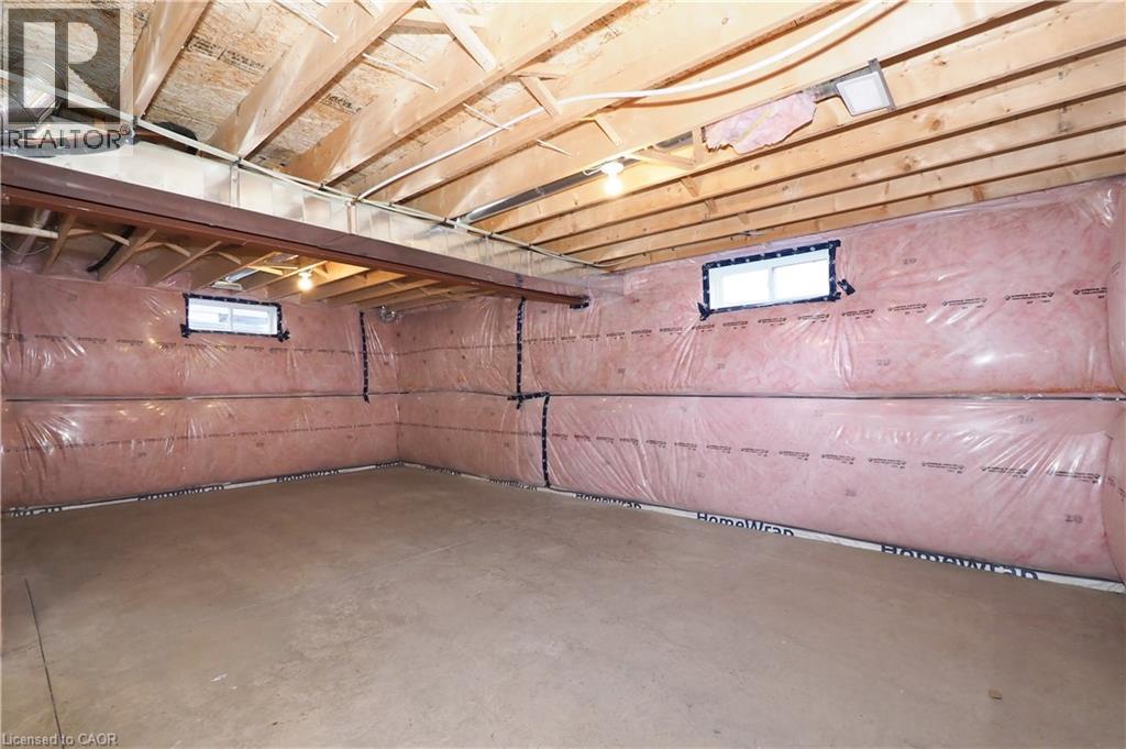 168 Otterbein Road, Kitchener, Ontario  N2B 0A8 - Photo 42 - 40780837