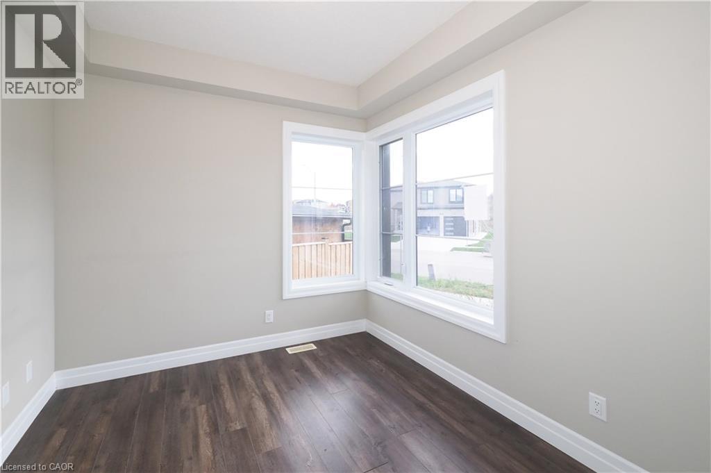 168 Otterbein Road, Kitchener, Ontario  N2B 0A8 - Photo 18 - 40780837