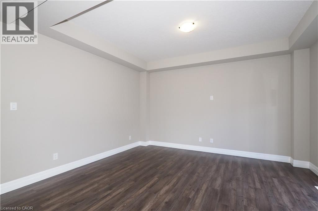 168 Otterbein Road, Kitchener, Ontario  N2B 0A8 - Photo 15 - 40780837