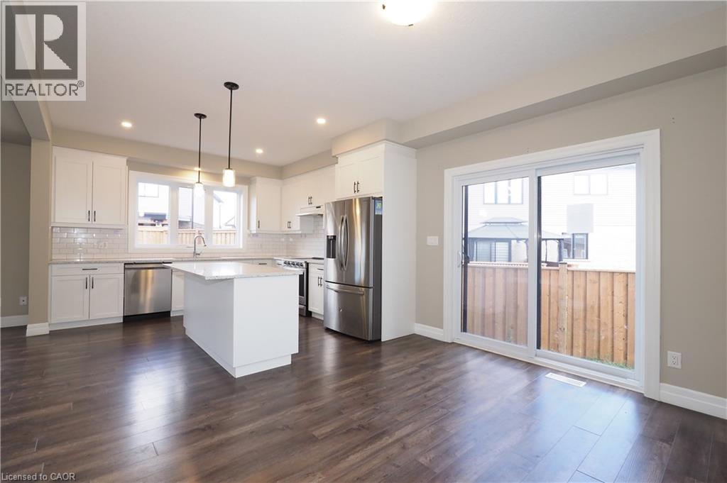 168 Otterbein Road, Kitchener, Ontario  N2B 0A8 - Photo 8 - 40780837