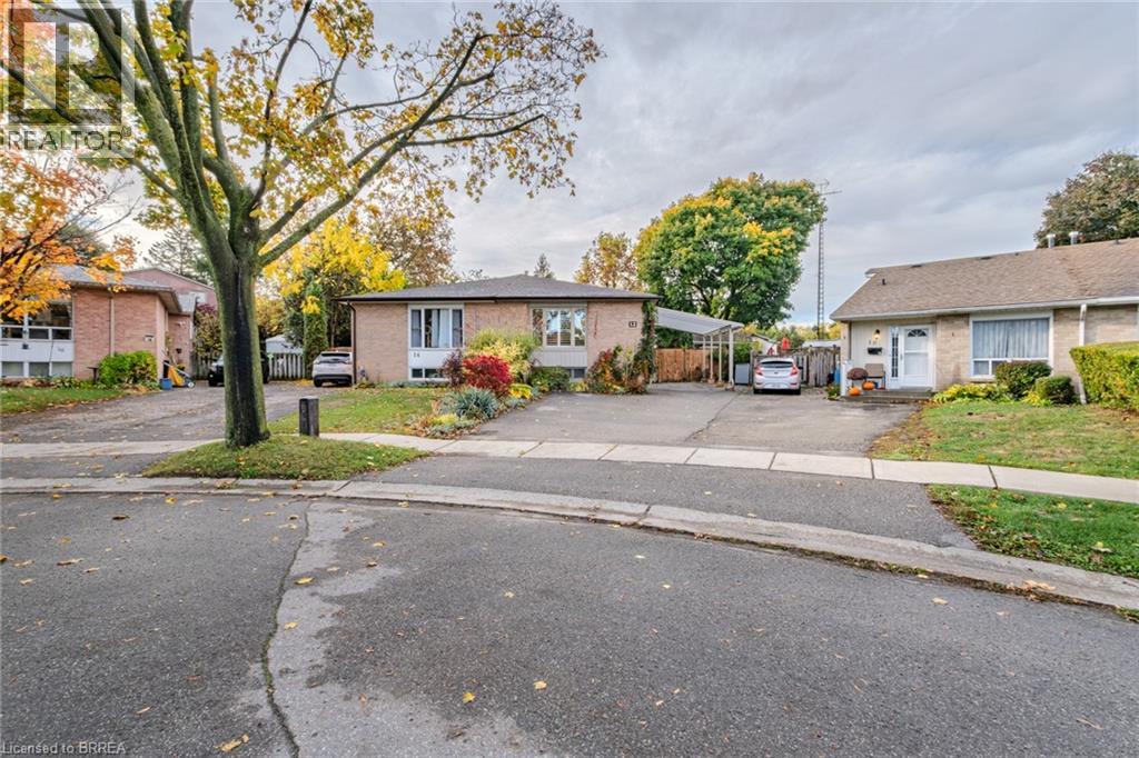 12 INVERNESS Street, Brantford, Ontario