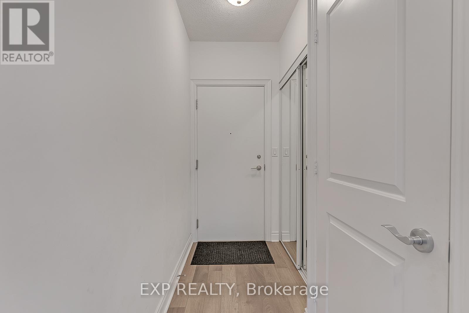 1101 - 16 Brookers Lane, Toronto, Ontario  M8V 0A5 - Photo 3 - W12467338