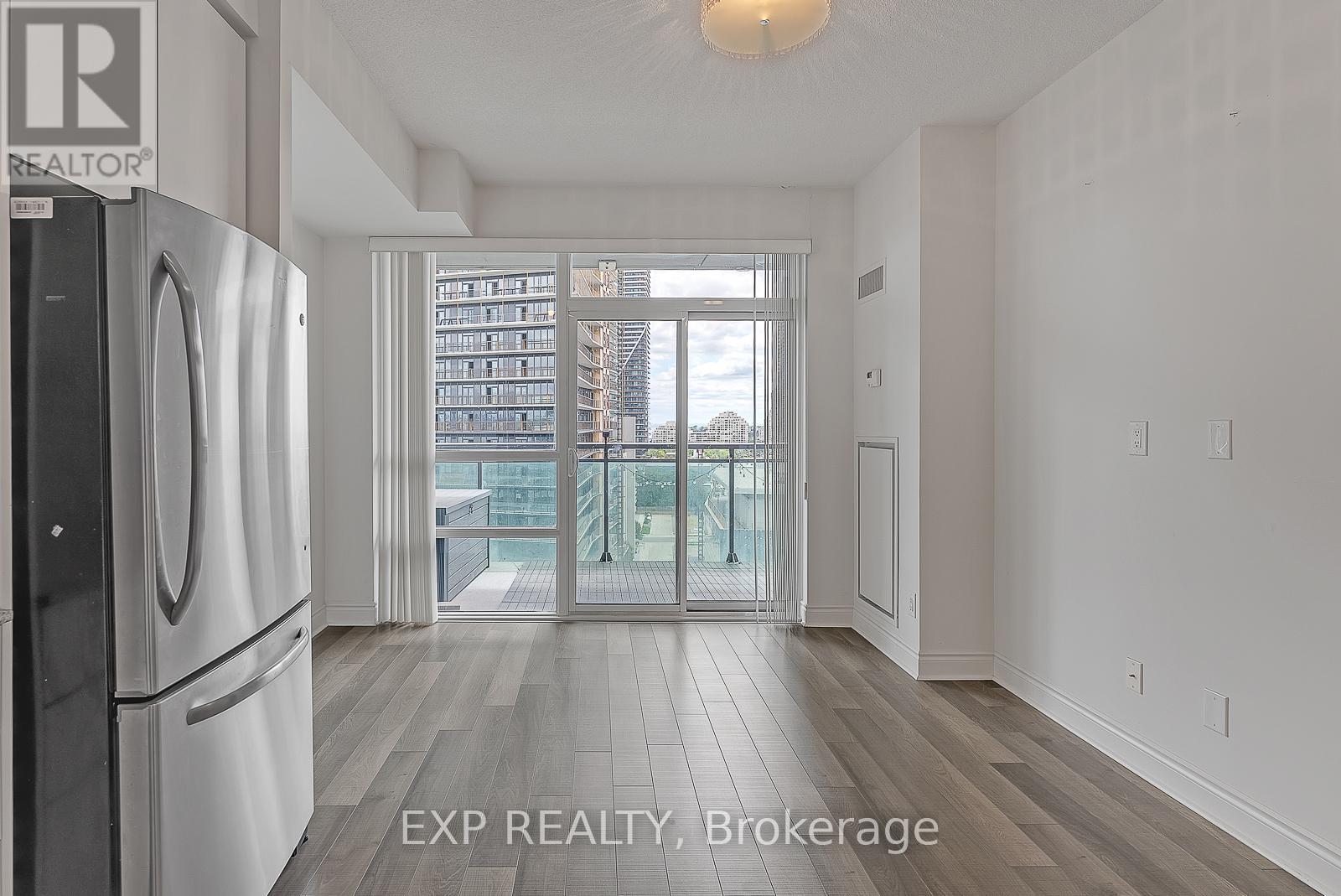 1101 - 16 Brookers Lane, Toronto, Ontario  M8V 0A5 - Photo 6 - W12467338