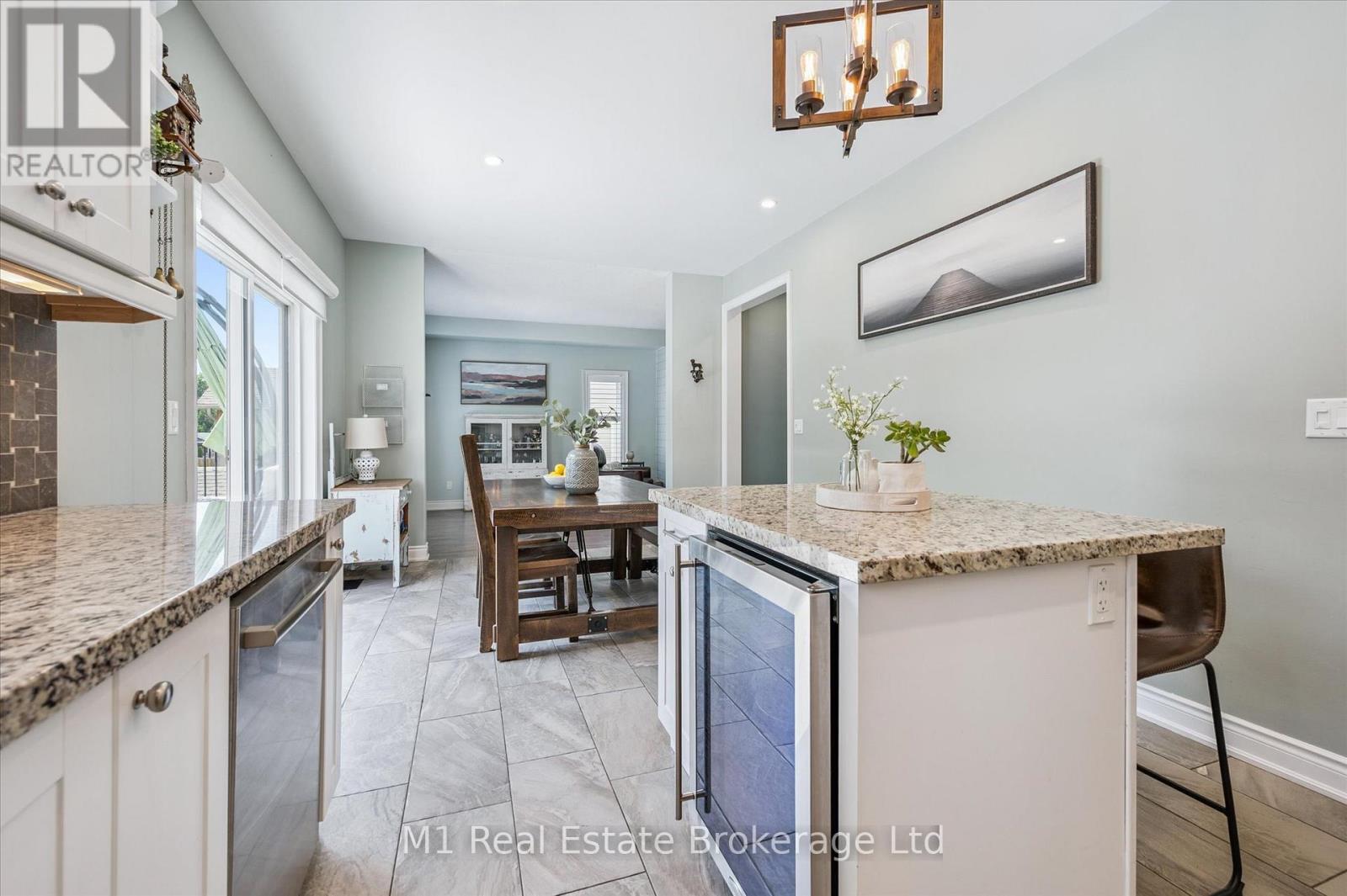 62 Ryan Street, Centre Wellington, Ontario  N1M 0C9 - Photo 10 - X12541990