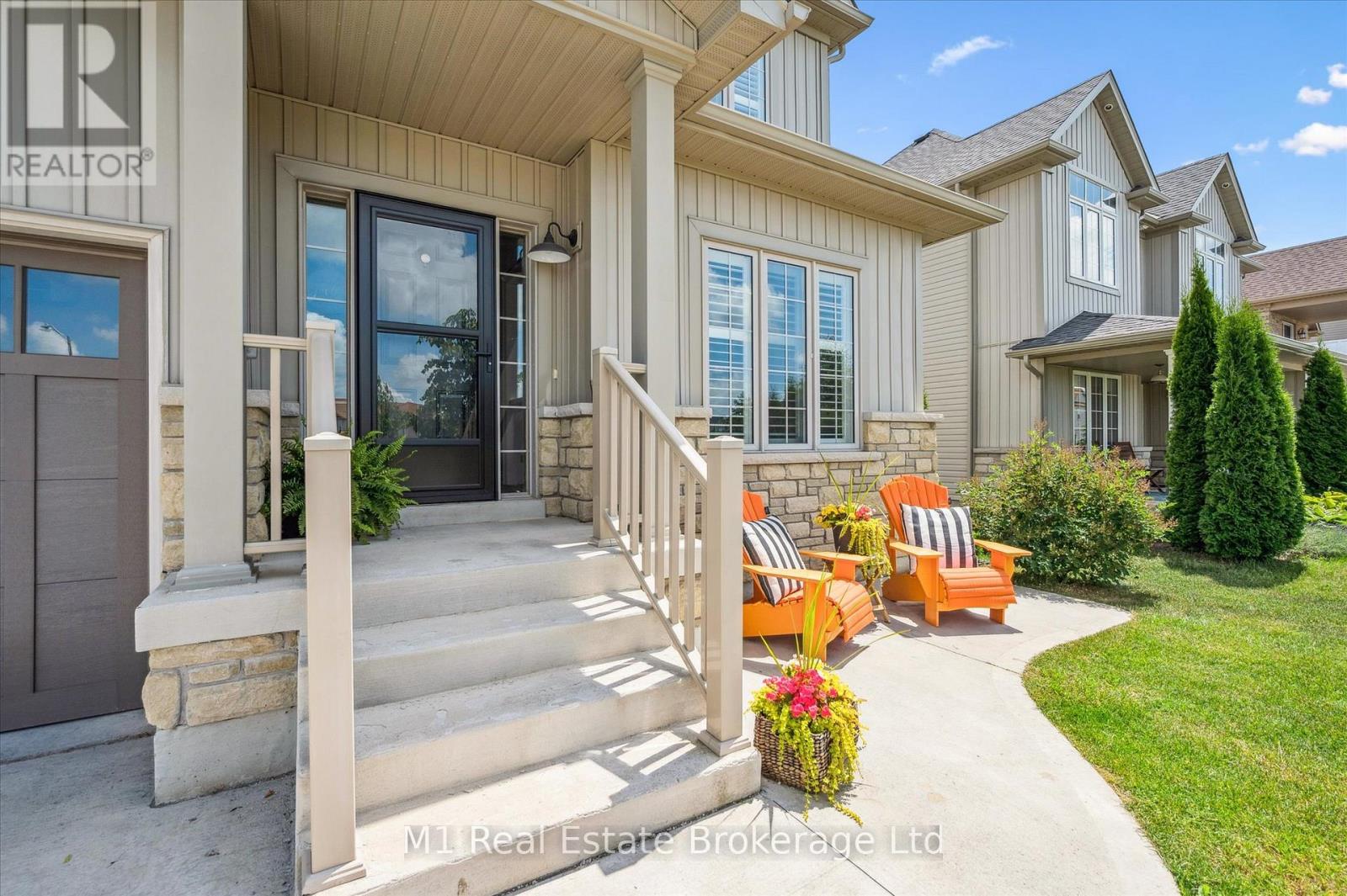 62 Ryan Street, Centre Wellington, Ontario  N1M 0C9 - Photo 3 - X12541990