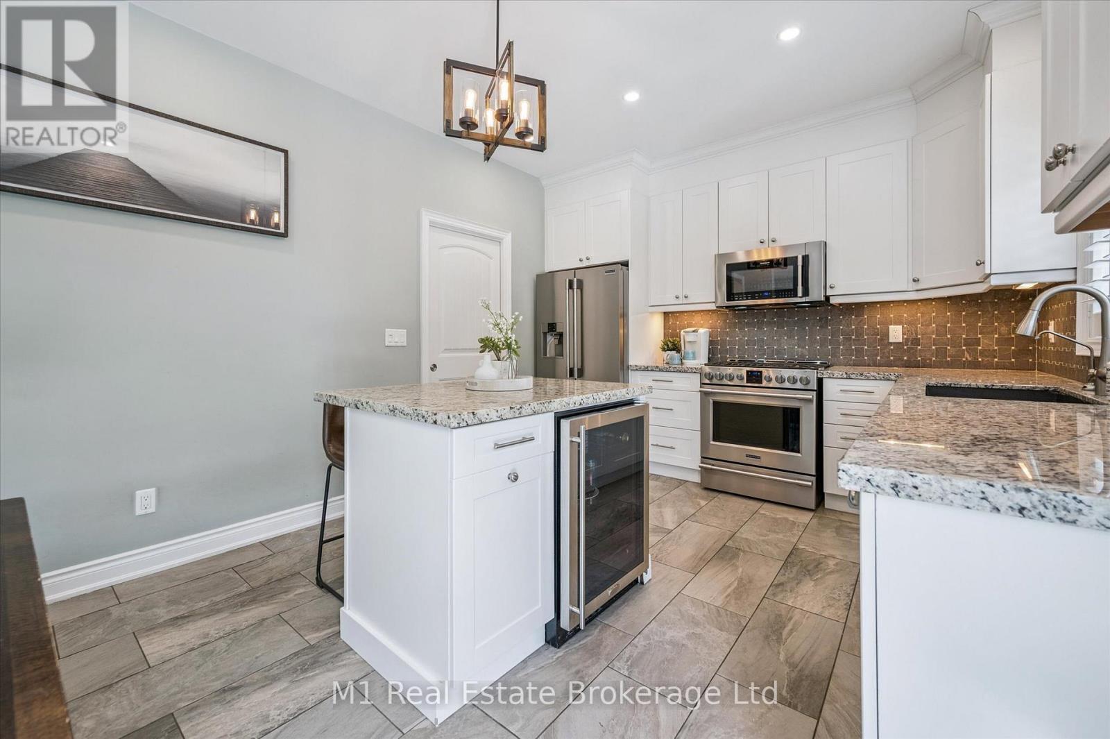 62 Ryan Street, Centre Wellington, Ontario  N1M 0C9 - Photo 8 - X12541990