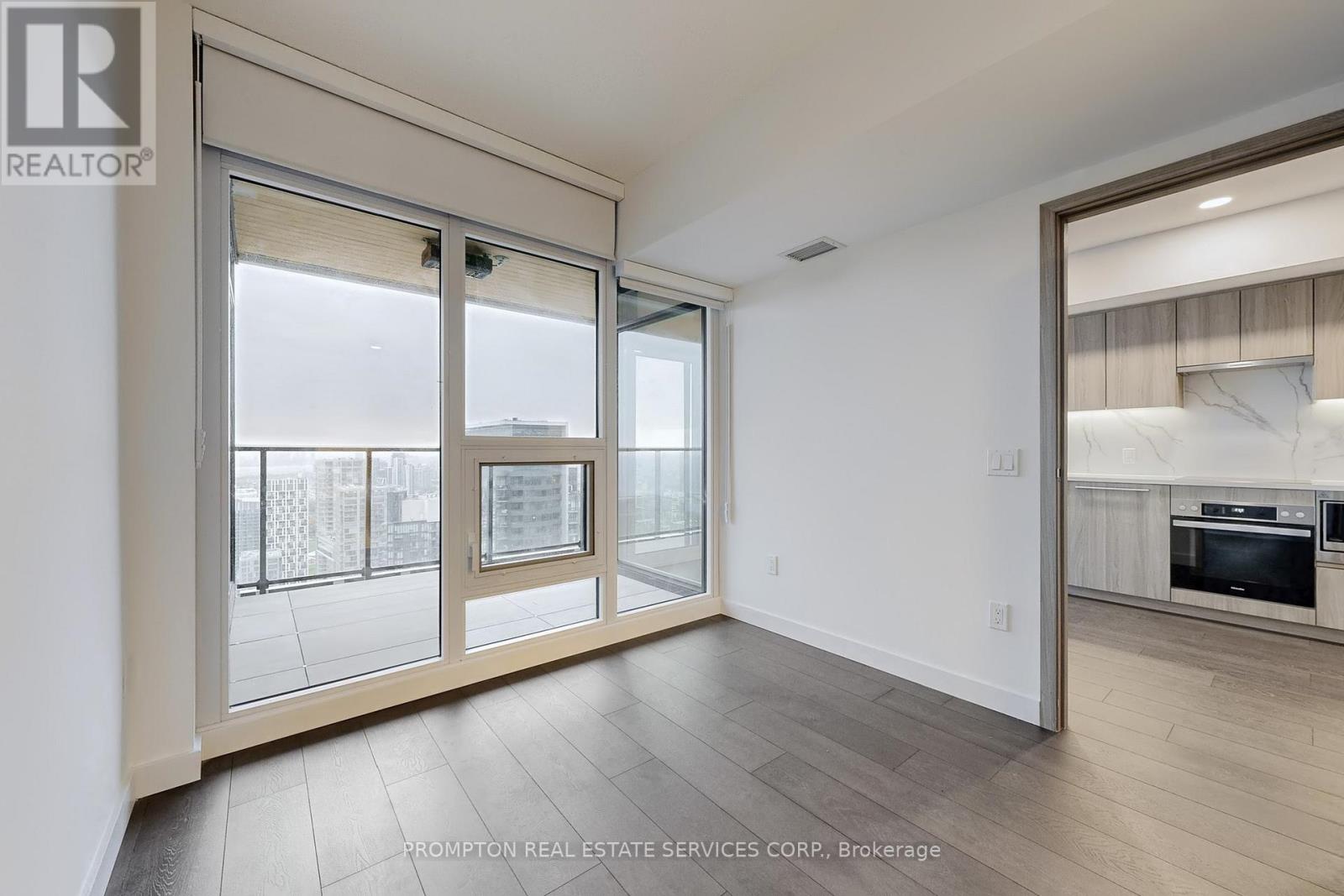 5212 - 3 Cityplace Way, Toronto, Ontario  M5V 0X4 - Photo 14 - C12480316