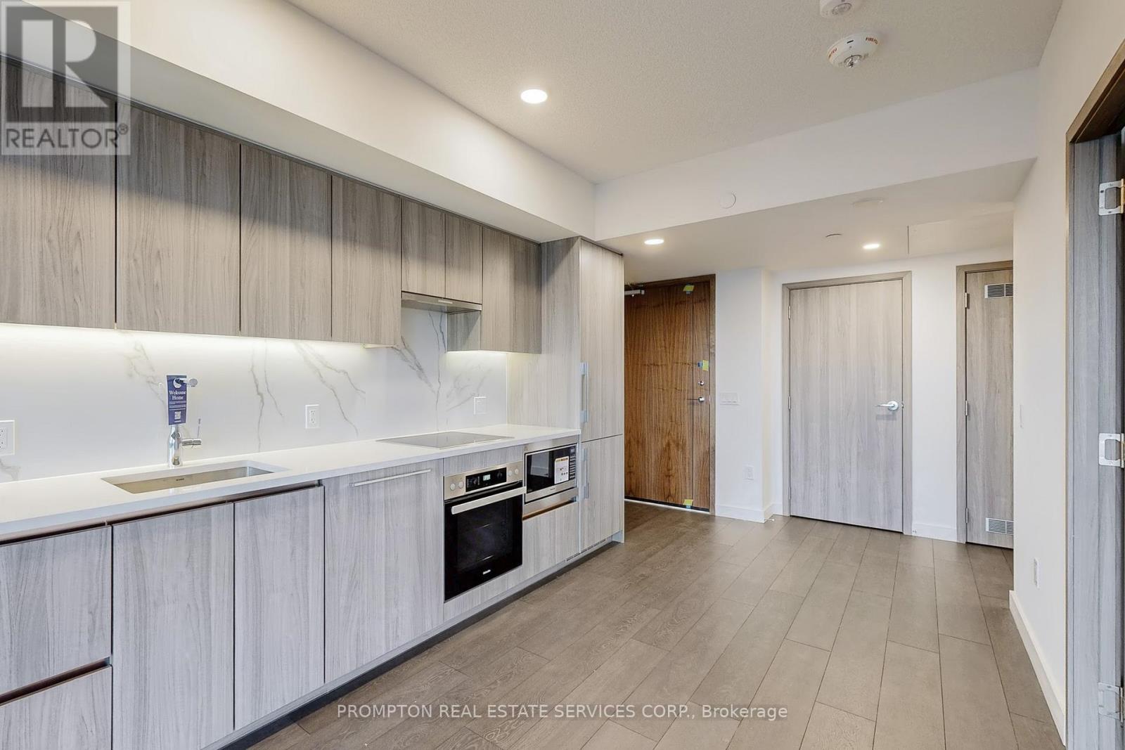 5212 - 3 Cityplace Way, Toronto, Ontario  M5V 0X4 - Photo 8 - C12480316