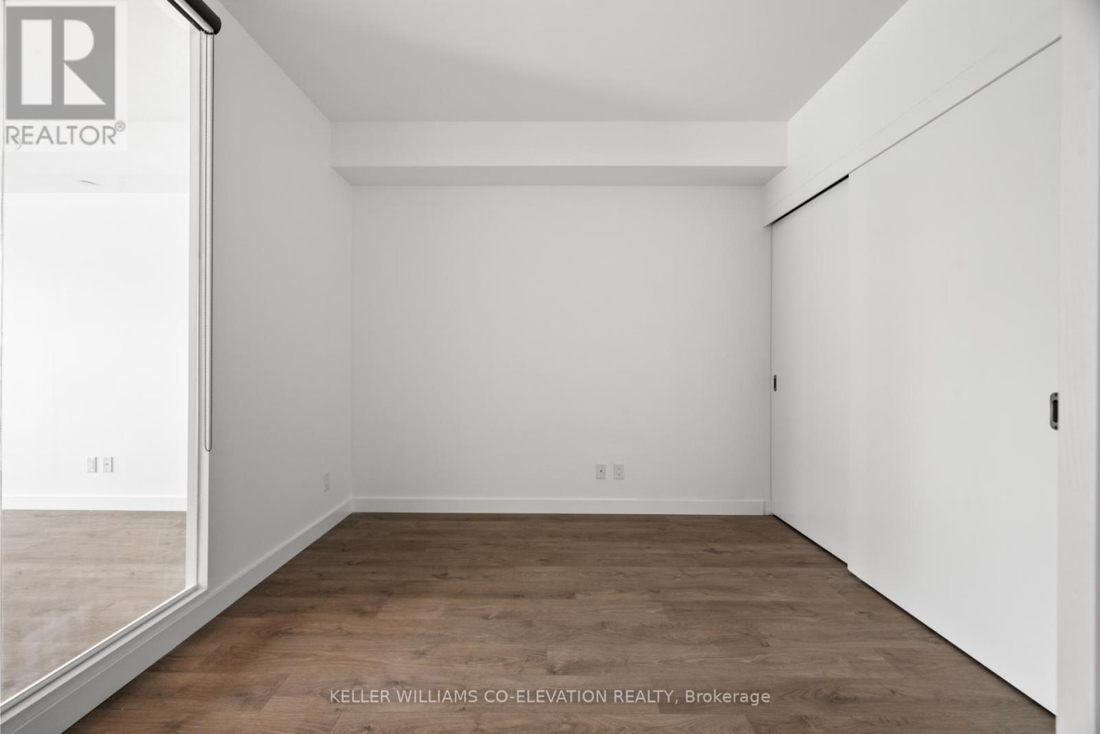 507 - 109 Vaughan Road, Toronto, Ontario  M6C 0B1 - Photo 5 - C12534880