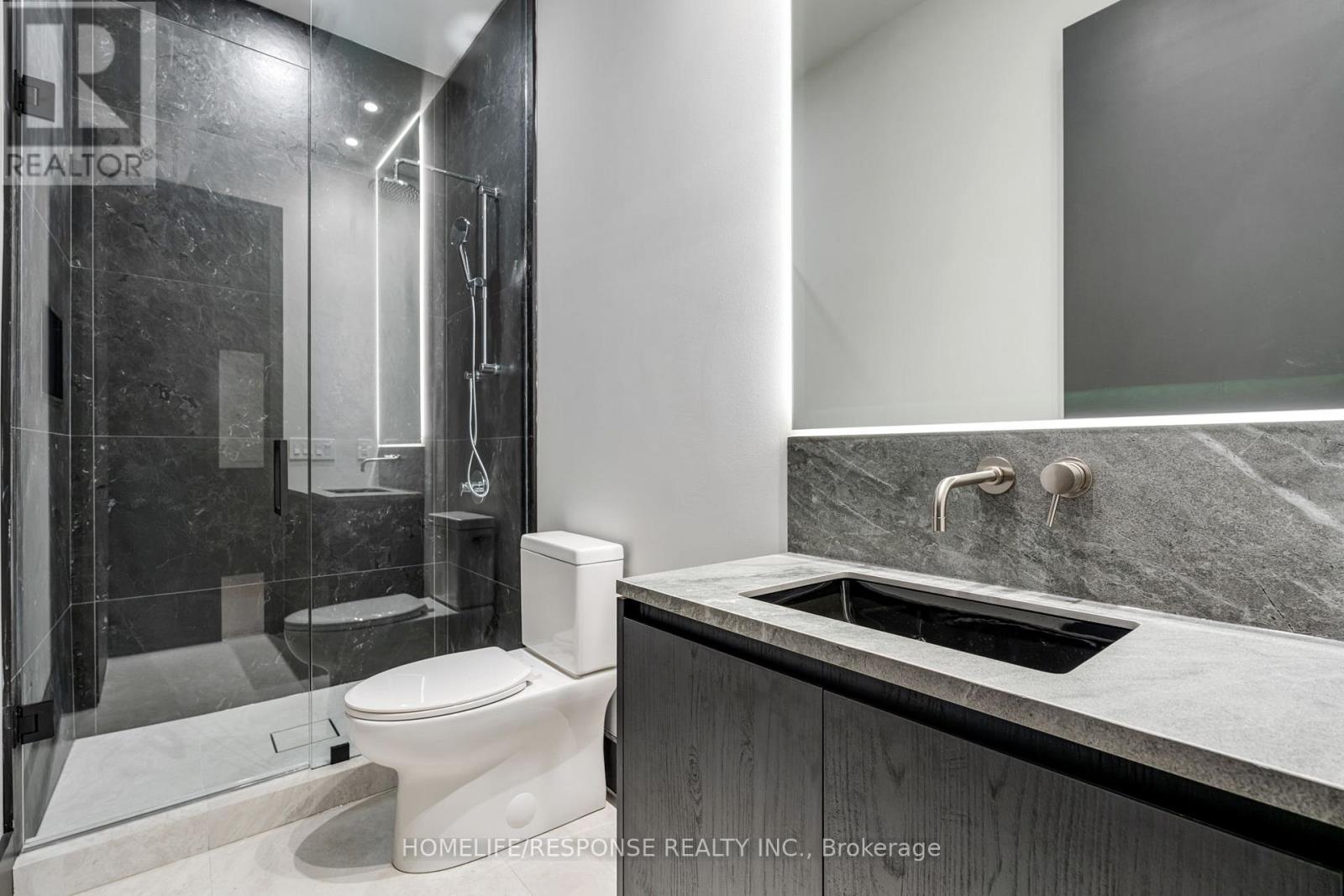 46b Lunness Road, Toronto, Ontario  M8W 4M4 - Photo 19 - W12481379