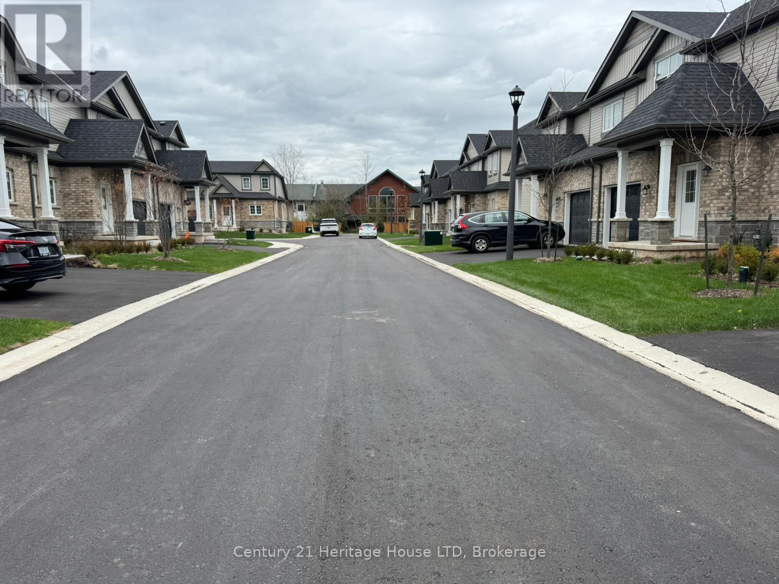 18 - 397 Garrison Road, Fort Erie, Ontario  L2A 1N1 - Photo 4 - X12538504