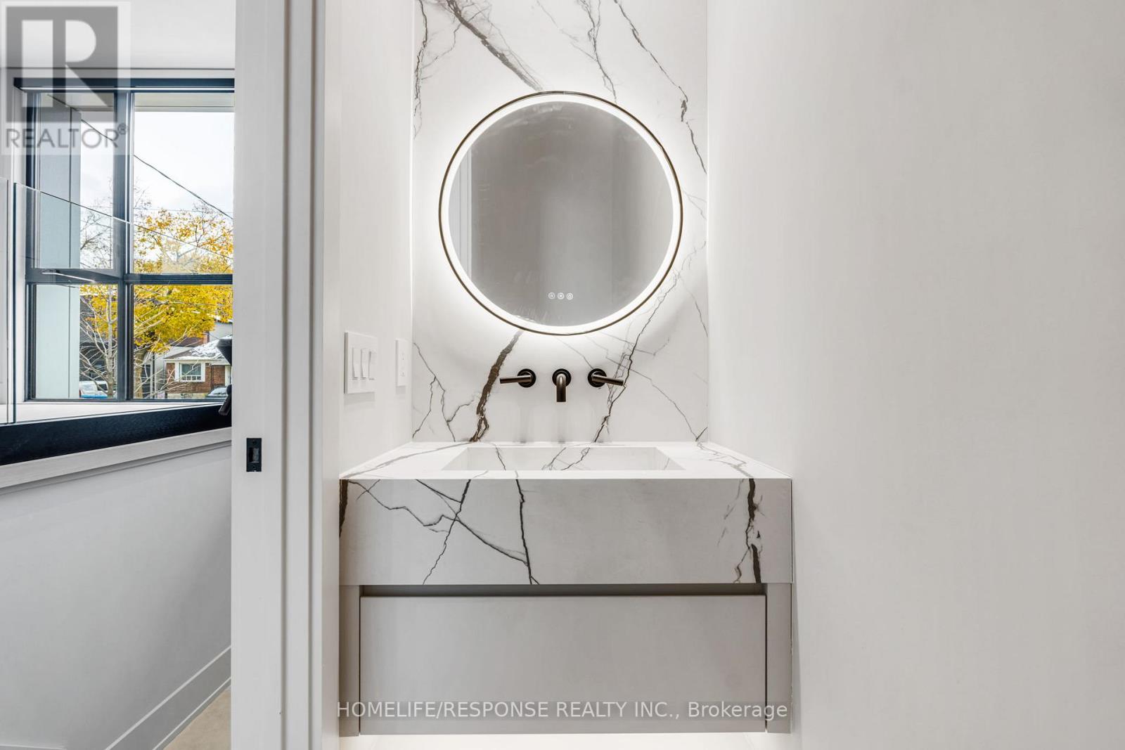 46b Lunness Road, Toronto, Ontario  M8W 4M4 - Photo 20 - W12481379