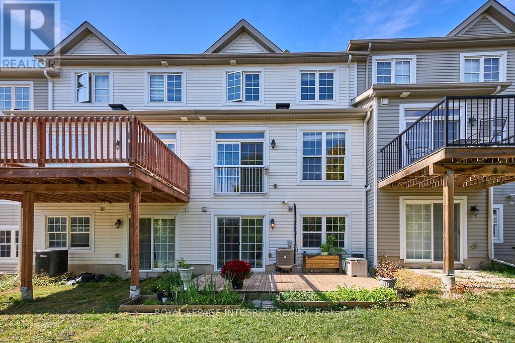 114 Battersea Crescent, Ottawa, Ontario  K2T 0C6 - Photo 47 - X12425354