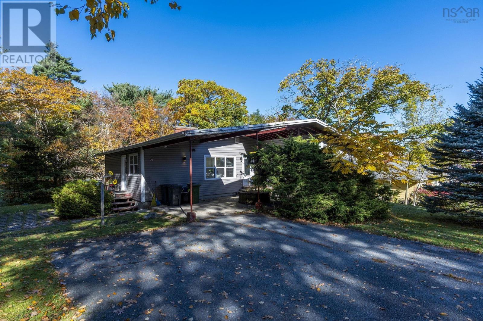 37 Sherbrooke Drive, Halifax, Nova Scotia
