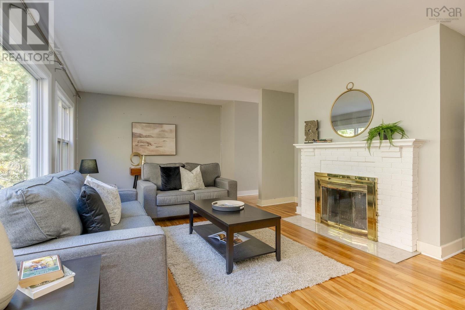 Property at 37 Sherbrooke Drive image 3