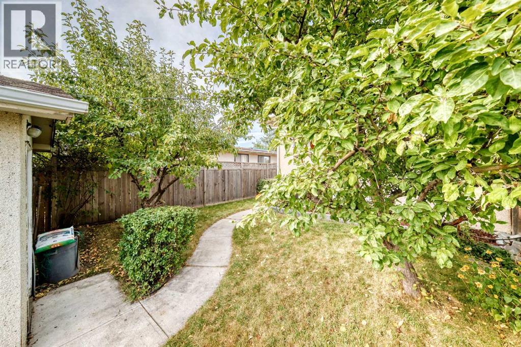 42 Pennsburg Way Se, Calgary, Alberta  T2A 2J5 - Photo 30 - A2259702