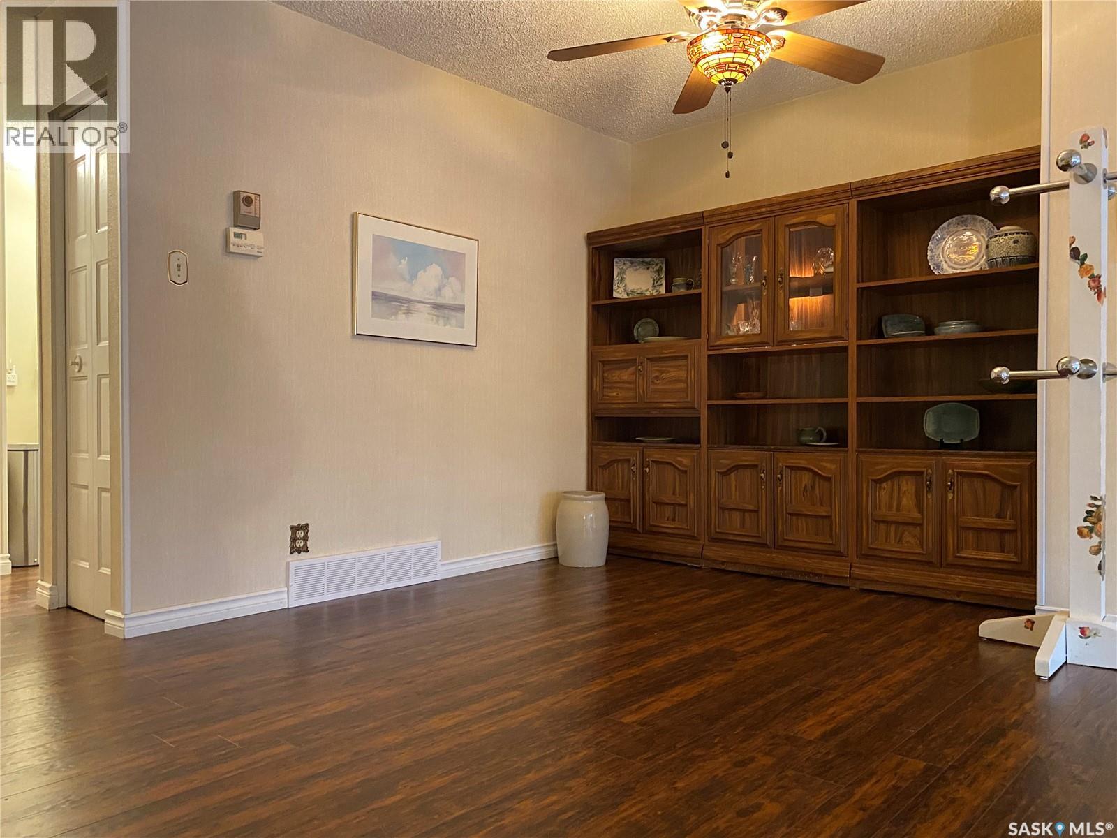 4133 Gordon Road, Regina, Saskatchewan  S4S 6N5 - Photo 7 - SK023996