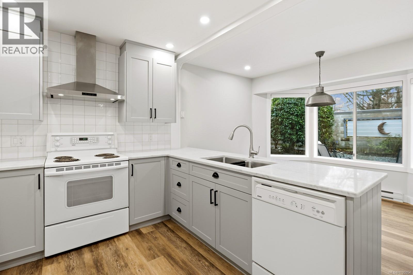 15 111 Mckinstry Rd, Duncan, British Columbia V9L 5E4 - Photo 6 - 1020054