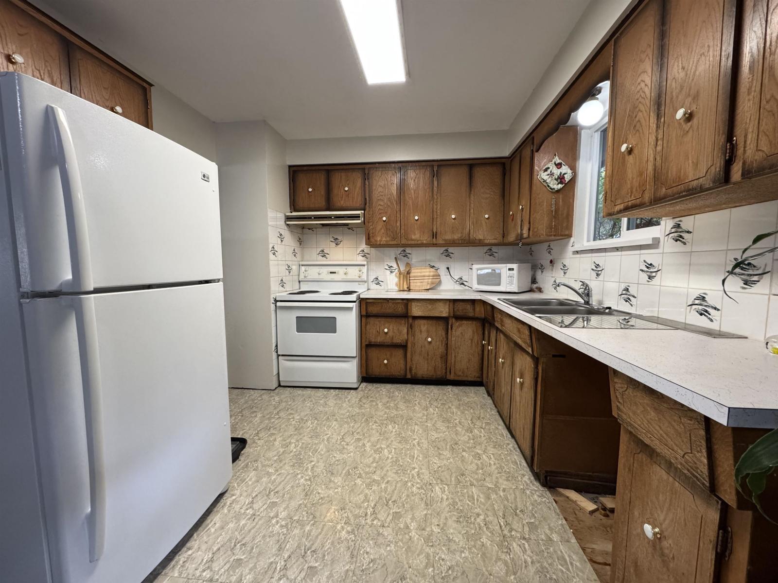 26978 28b Avenue, Langley, British Columbia  V4W 3A5 - Photo 12 - R3066542