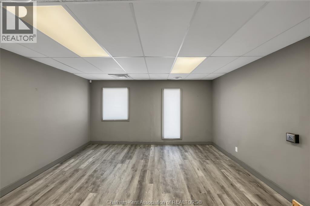 21 Arnold Street Unit# 2, Wallaceburg, Ontario N8A 3P3 - Photo 17 - 25028735