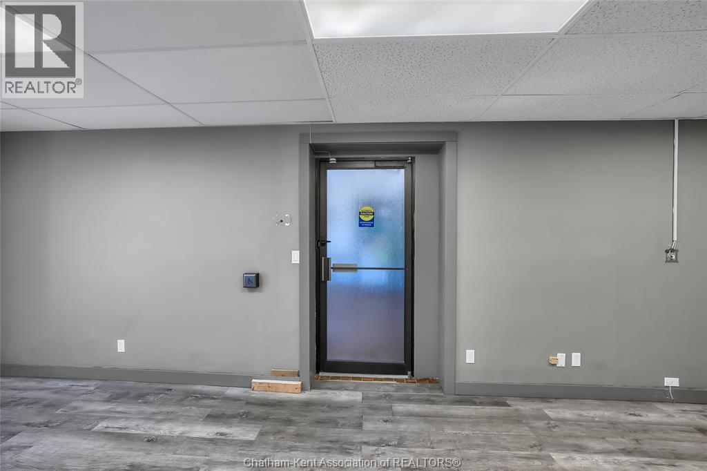 21 Arnold Street Unit# 2, Wallaceburg, Ontario N8A 3P3 - Photo 20 - 25028735