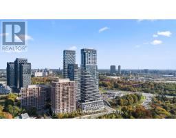 1906 - 10 INN ON THE PARK DRIVE, Toronto, Ontario