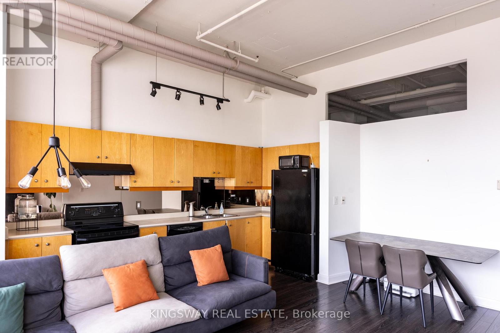 Lph17 - 700 King Street W, Toronto, Ontario  M5V 2Y6 - Photo 11 - C12542022