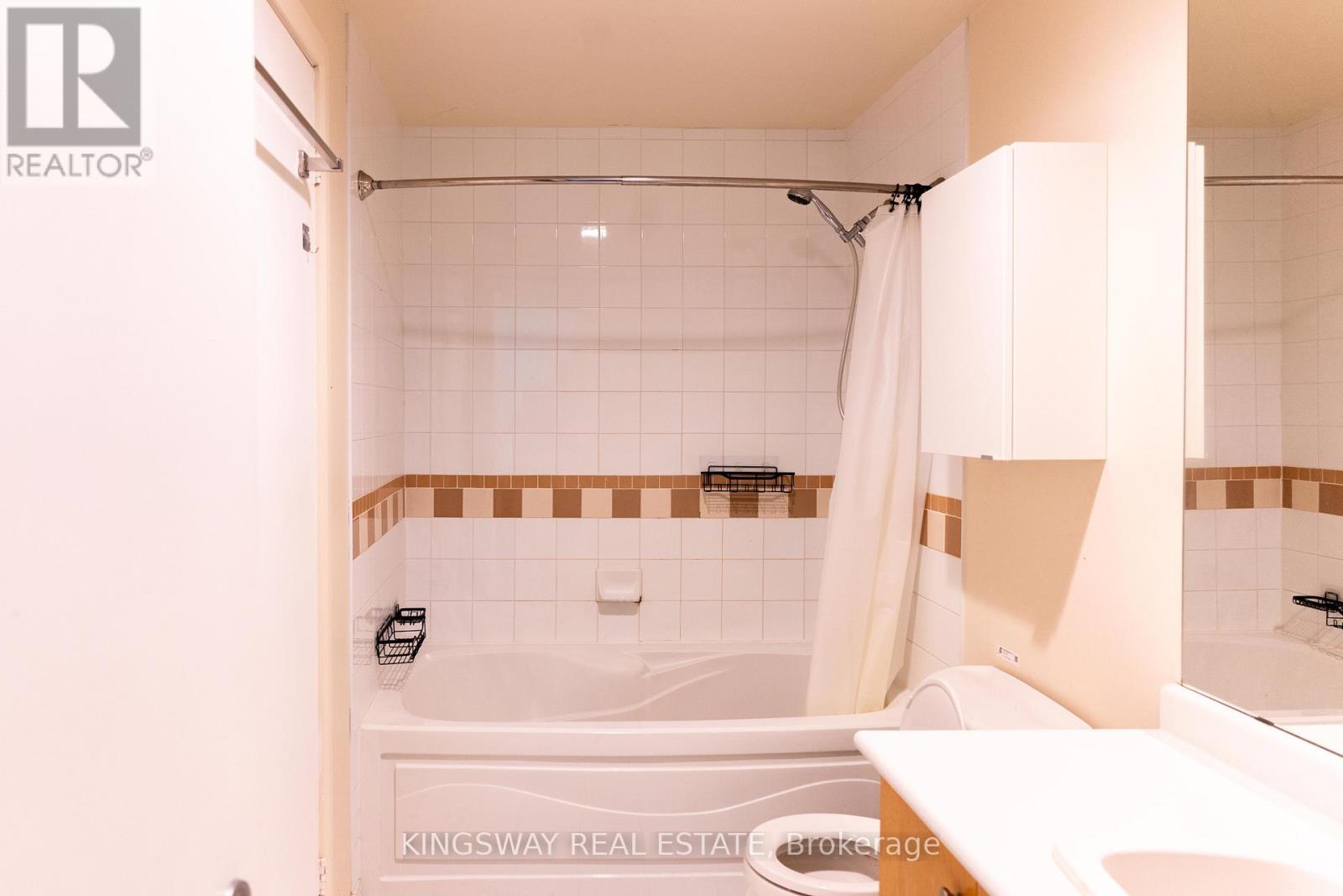 Lph17 - 700 King Street W, Toronto, Ontario  M5V 2Y6 - Photo 18 - C12542022