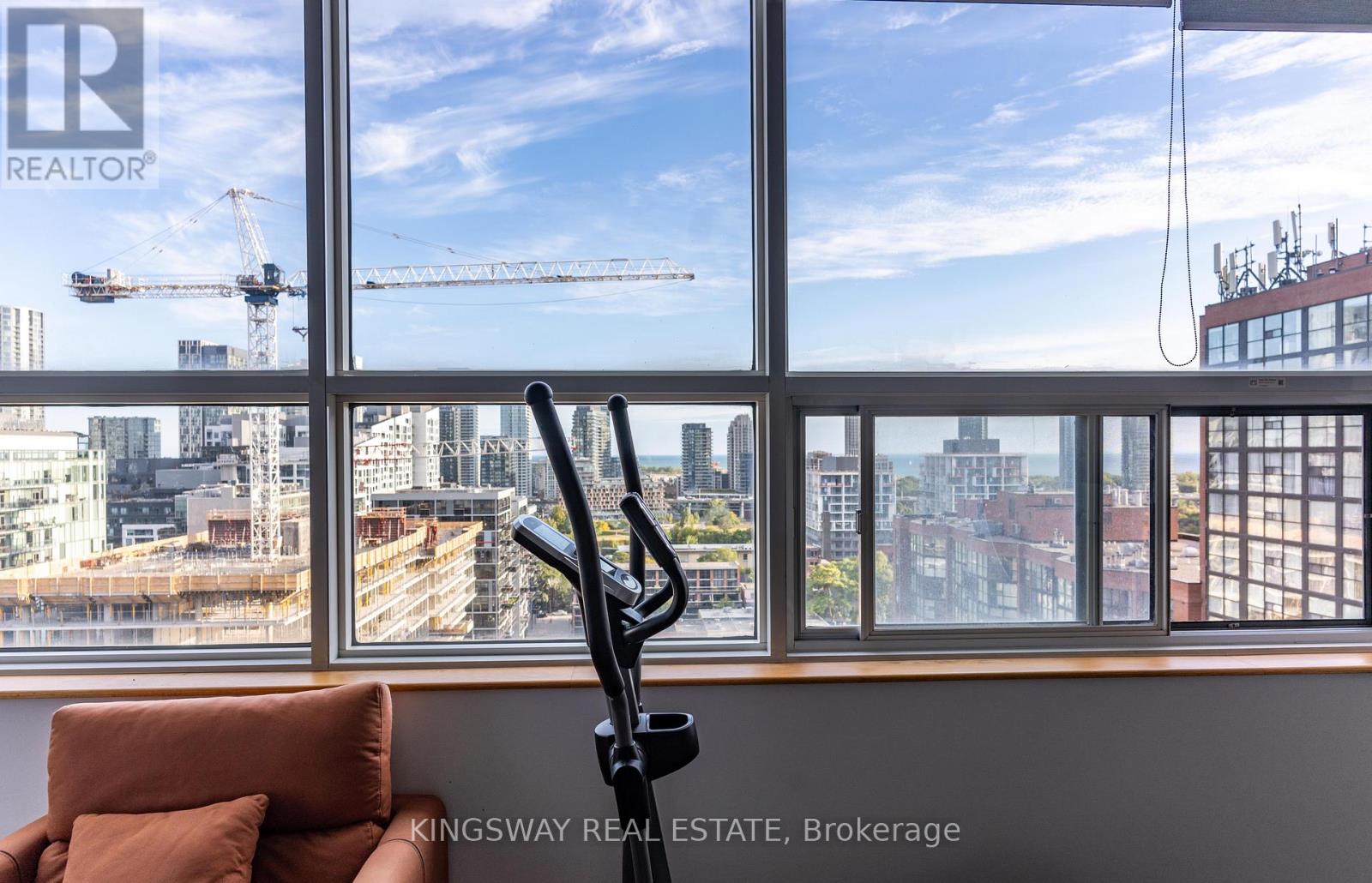 Lph17 - 700 King Street W, Toronto, Ontario  M5V 2Y6 - Photo 9 - C12542022