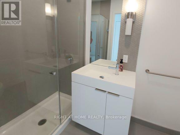 1503 - 33 Helendale Avenue, Toronto, Ontario  M4R 0A4 - Photo 7 - C12542050