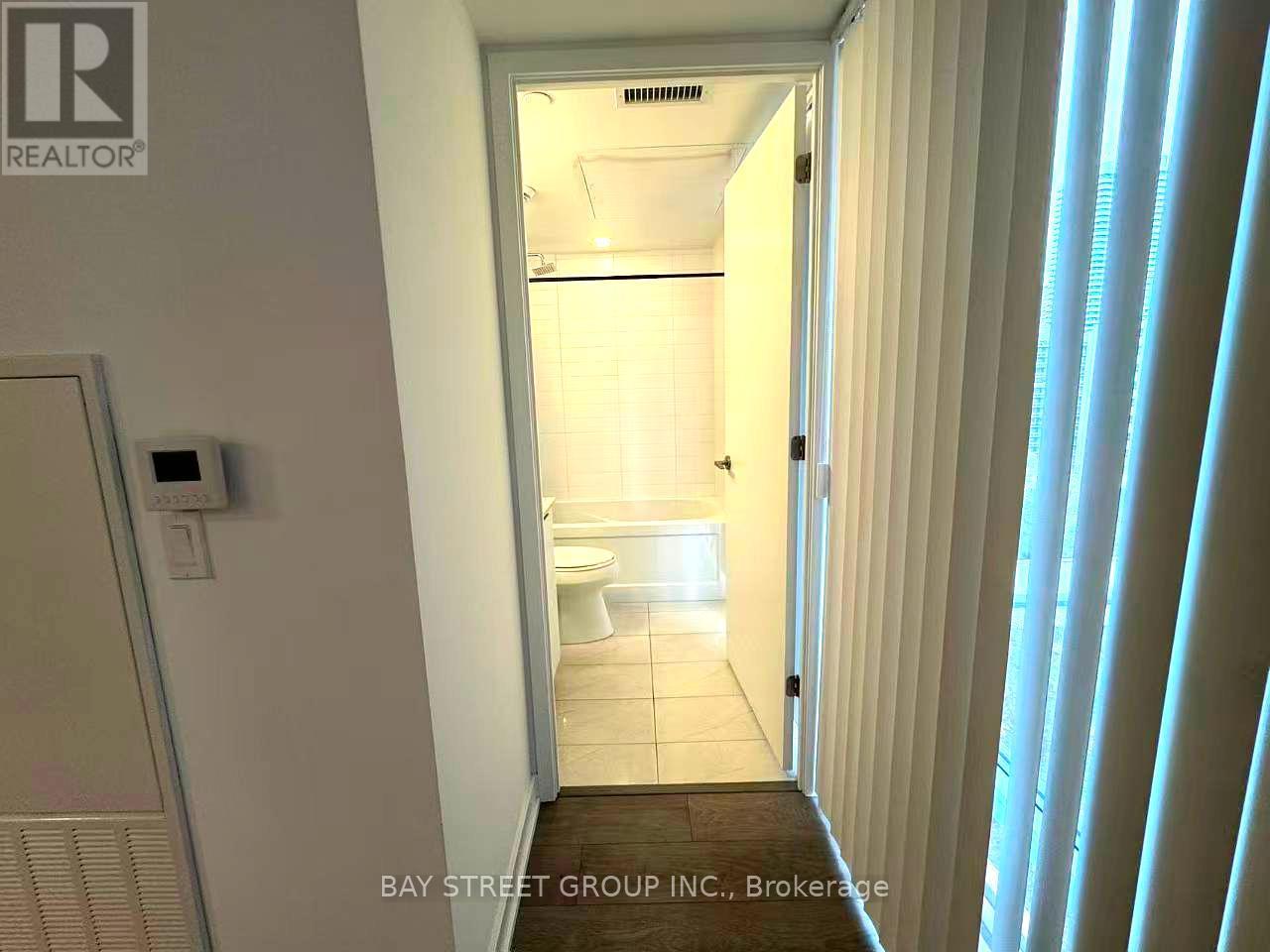 904 - 18 Maitland Terrace, Toronto, Ontario  M4Y 0H2 - Photo 10 - C12542100