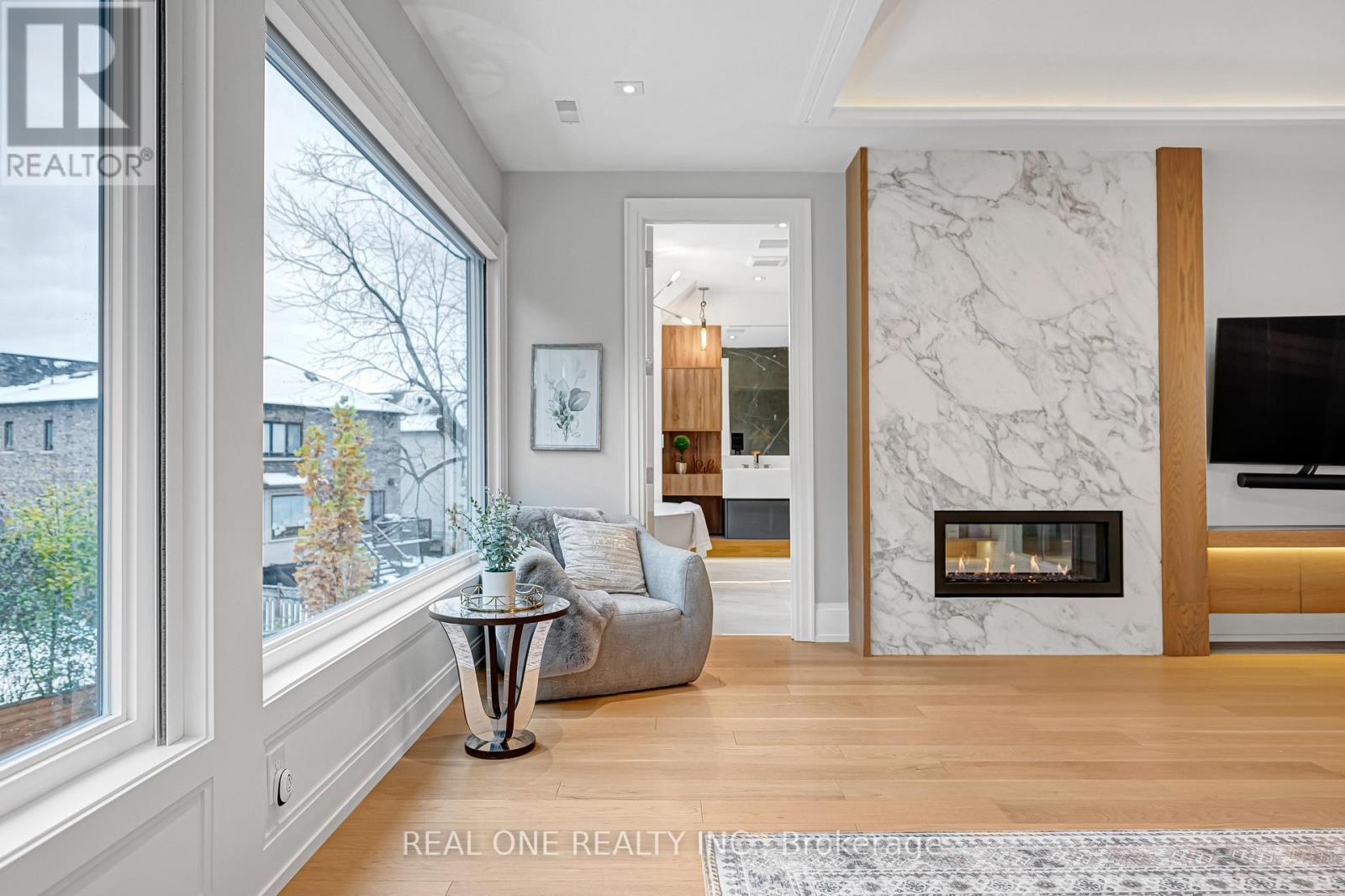 18 Aneta Circle, Toronto, Ontario  M2M 3J2 - Photo 20 - C12542128