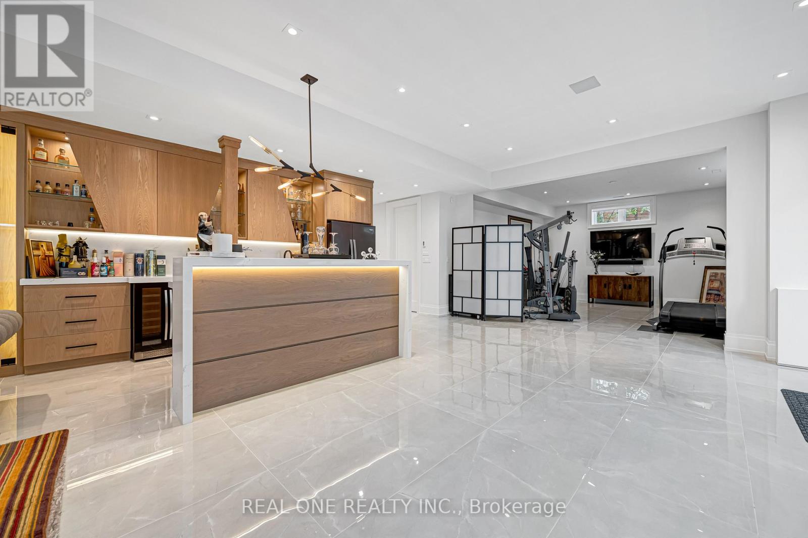 18 Aneta Circle, Toronto, Ontario  M2M 3J2 - Photo 34 - C12542128