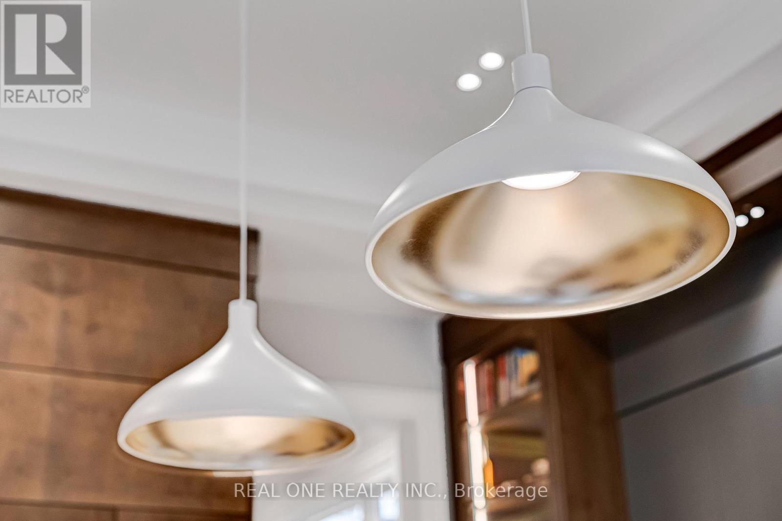 18 Aneta Circle, Toronto, Ontario  M2M 3J2 - Photo 37 - C12542128