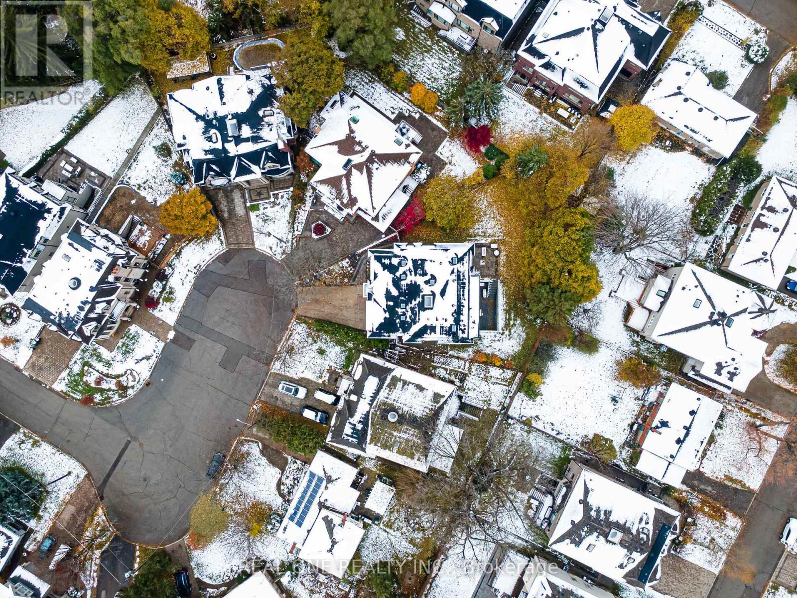 18 Aneta Circle, Toronto, Ontario  M2M 3J2 - Photo 46 - C12542128