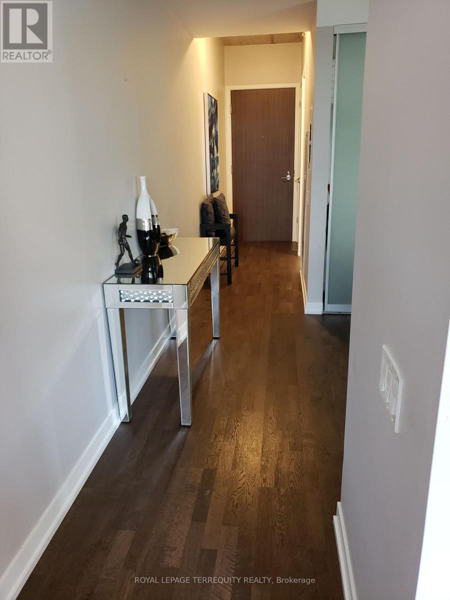 308 - 560 King Street W, Toronto, Ontario  M5V 1M3 - Photo 7 - C12542144