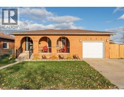 1994 BALFOUR, Windsor, Ontario