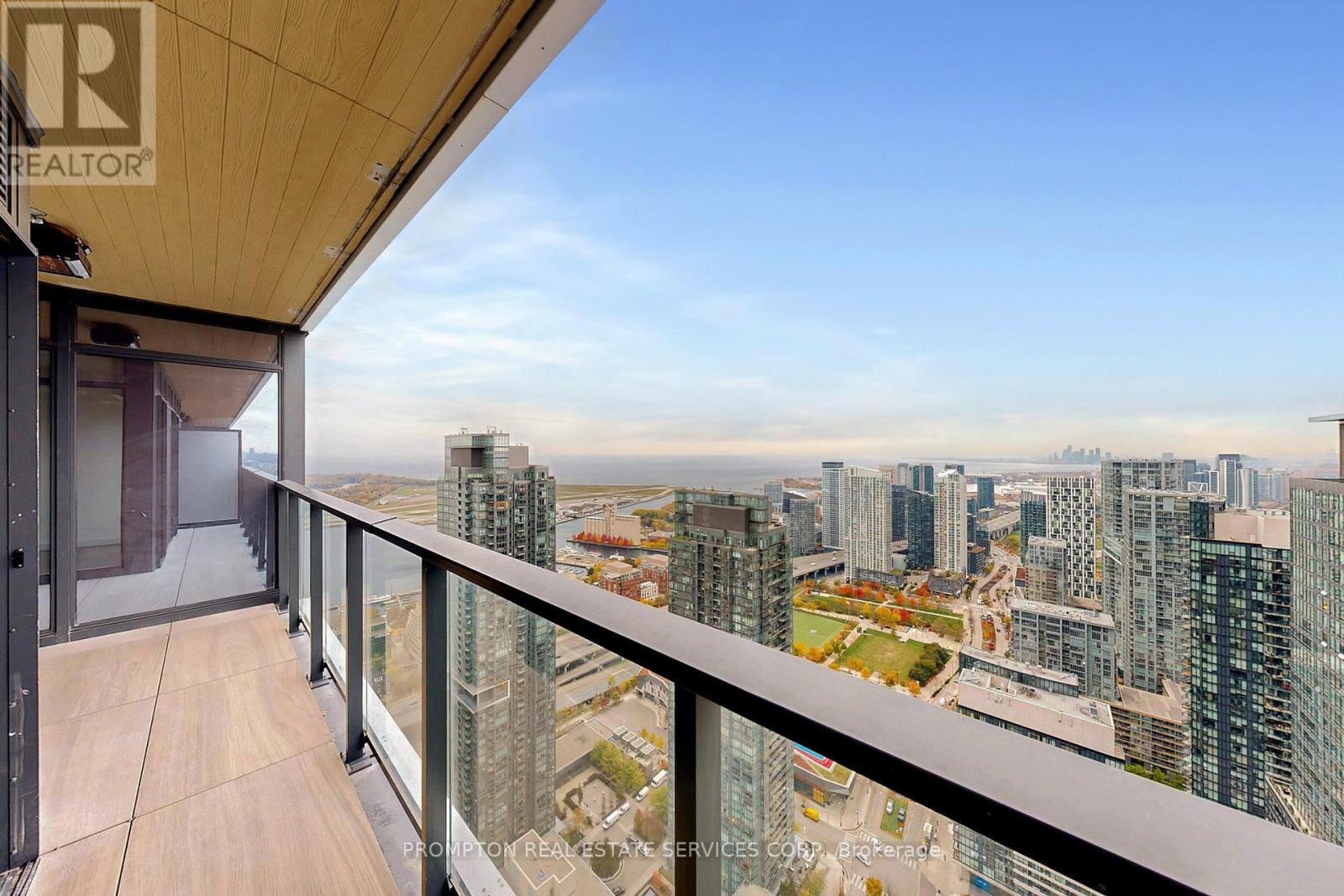 5212 - 3 Cityplace Way, Toronto, Ontario  M5V 0X4 - Photo 24 - C12480316