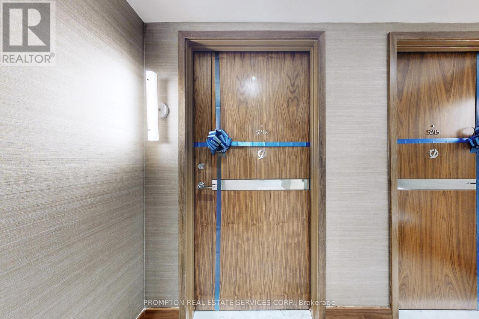 5212 - 3 Cityplace Way, Toronto, Ontario  M5V 0X4 - Photo 21 - C12480316